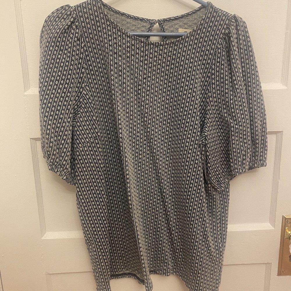 Madewell Blue Floral Jacquard Puff Sleeve Tee - Size XL